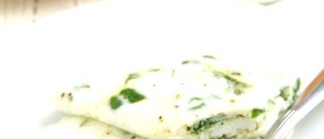 Белковый омлет со шпинатом