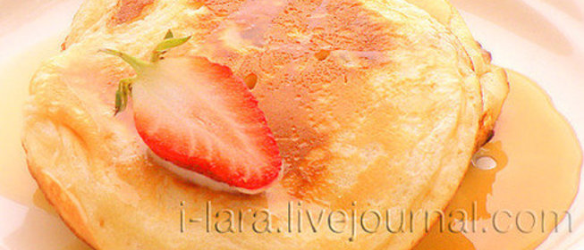 Творожные панкейки с изюмом и клюквой