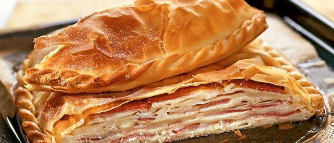 Запеканка из теста, сыра и ветчины