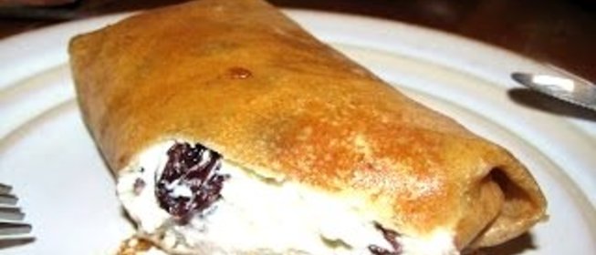 Блинчики с творогом и изюмом