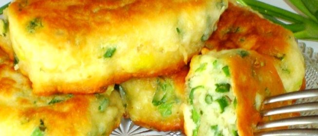 Оладьи с луком на кефире