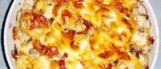 Картофель с мясом и грибами