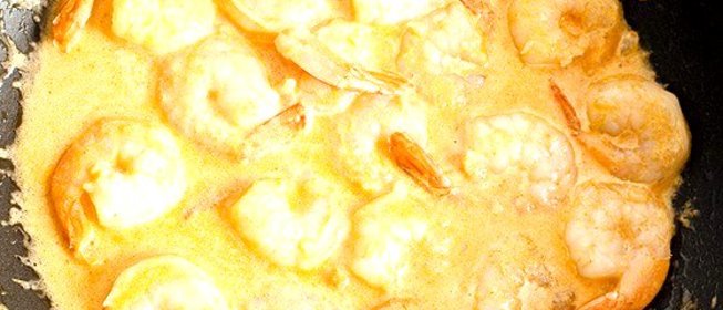 Тигровые креветки в сливочном соусе