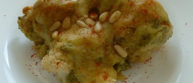 Запеканка из цветной капусты с брокколи