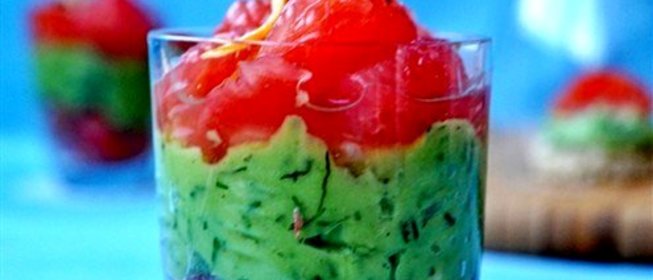 Форель с авокадо и грейпфрутом