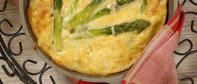 Омлет со спаржей