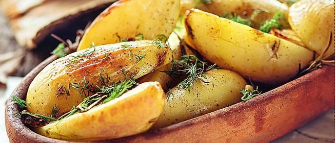 Печеная молодая картошка