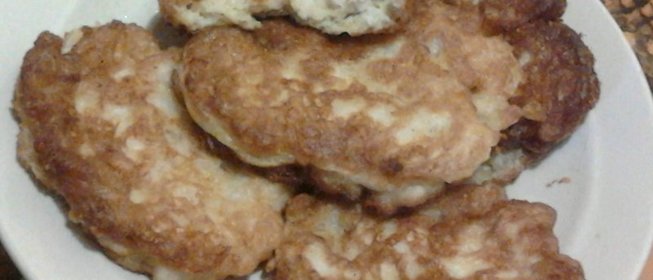 Куриные оладьи с сыром на кефире