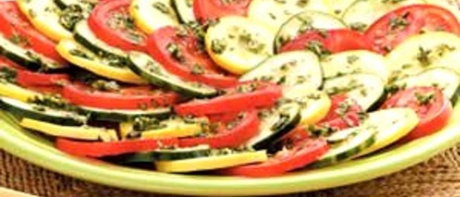 Закуска Мозаика из помидоров, тыквы и огурцов