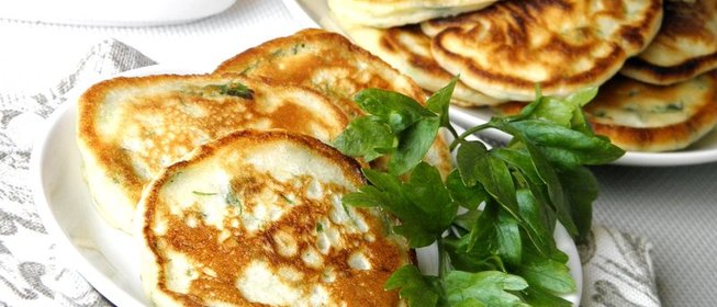 Оладьи с молодой крапивой