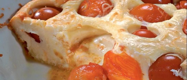 Творожная запеканка с помидорами