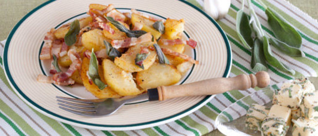 Картошка с шалфеем и ароматным маслом