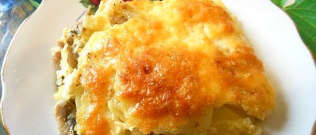 Запеченная картошка с шампиньонами и сыром
