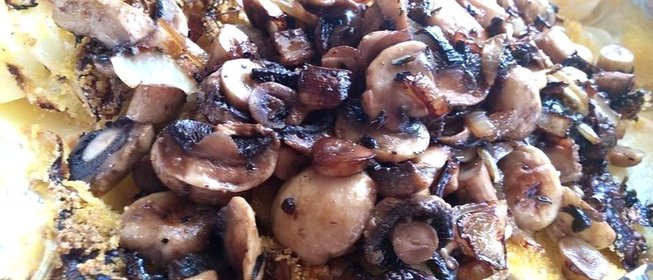 Картофельная запеканка с капустой и грибами