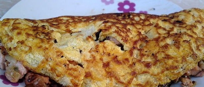 Омлет с лососем