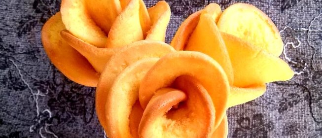 Розочки из бисквитного теста