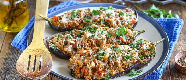 Баклажаны, фаршированные бараниной