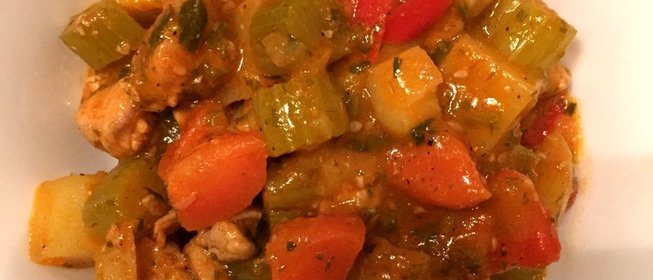 Рагу с курицей и овощами