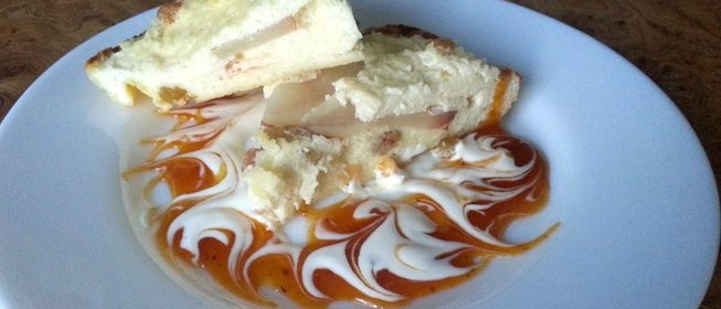 Запеканка творожная с грушей