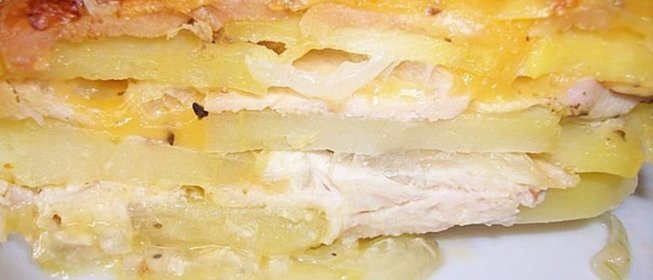 Картофельная запеканка с курицей и сыром