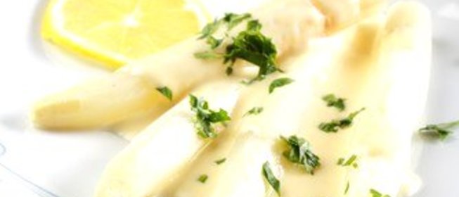 Бланшировання спаржа