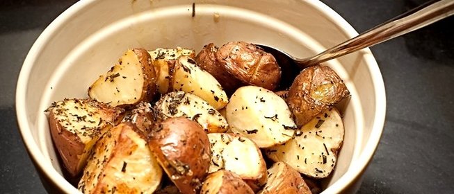 Картофель с розмарином