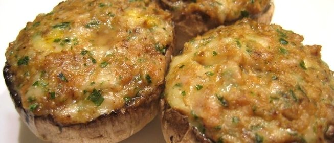 Шампиньоны фаршированные в духовке