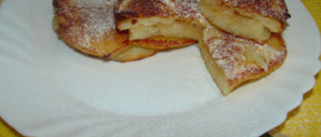 Оладьи с яблочной начинкой