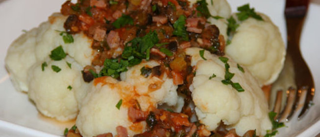 Цветная капуста с пикантным соусом