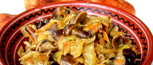 Солянка из опят с капустой