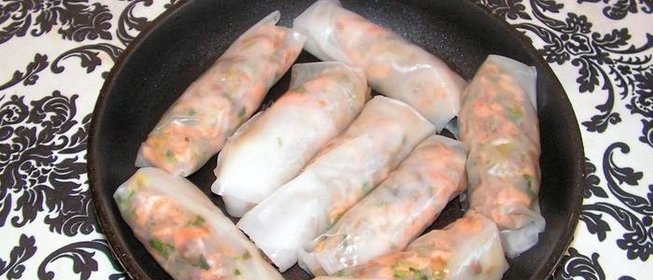 Рисовые блинчики с лососем