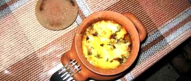 Запеканка Тбилисури в горшочках