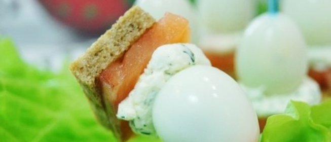 Канапе с перепелиными яйцами