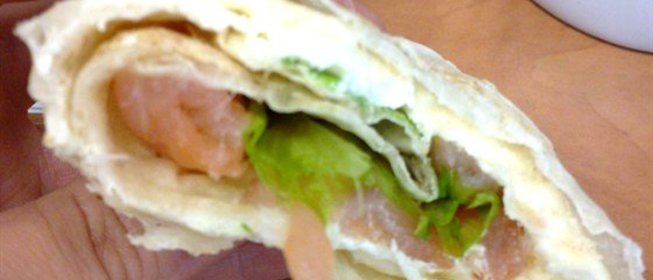 Ролл с семгой