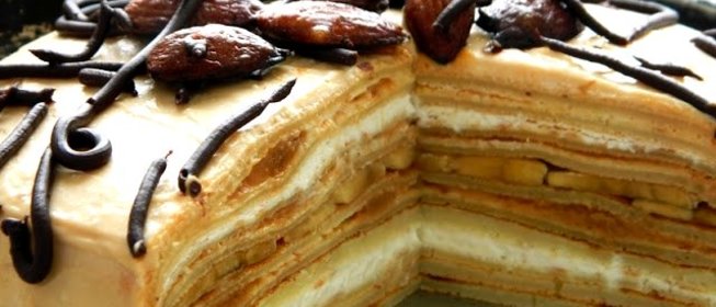 Блинный торт с вареной сгущенкой