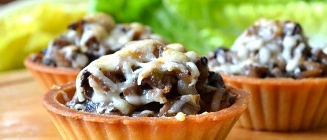 Закуска с грибами в тарталетках