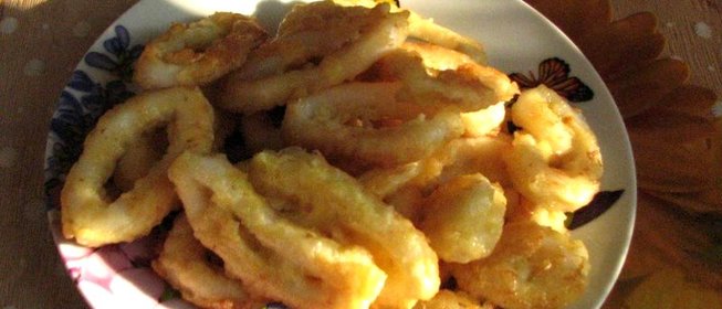 Хрустящие колечки из кальмаров