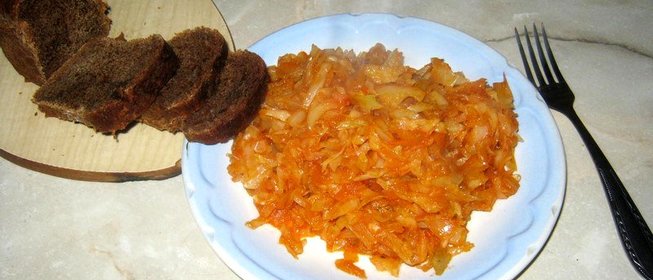 Капуста тушеная по-домашнему