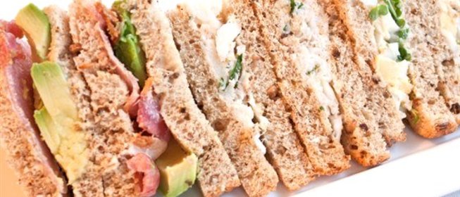 Закуска с крабами и авокадо по‑тайски