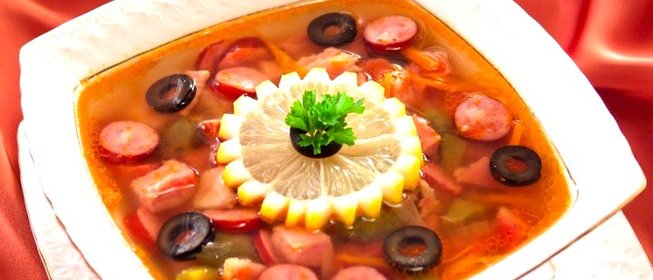 Солянка мясная