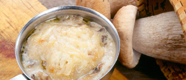 Боровики в сметане