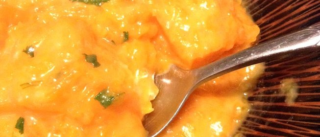 Тыква баттернат с кокосом и кинзой по‑тайски