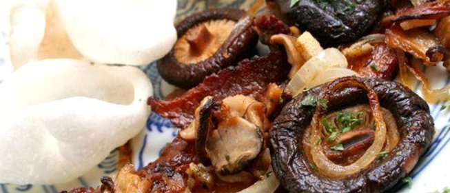 Грибы с ветчиной и имбирем