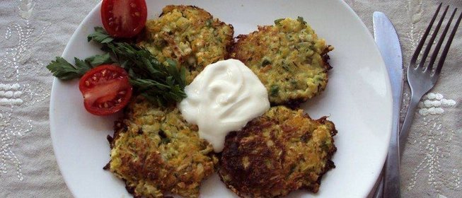 Оладьи из кольраби и цукини