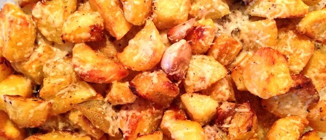 Картофель в корочке из лимона и пармезана