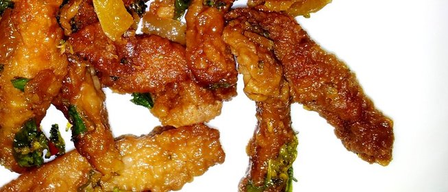 Маринованная свинина с овощами и острым перцем