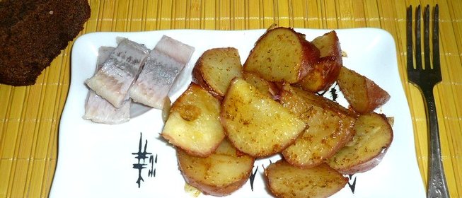 Картофель запеченный по-простому