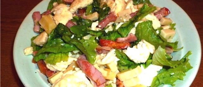 Салат с омлетом