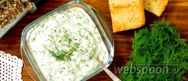 Густой соус с черемшой