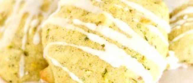 Кукурузное печенье с цукини и лимонной цедрой